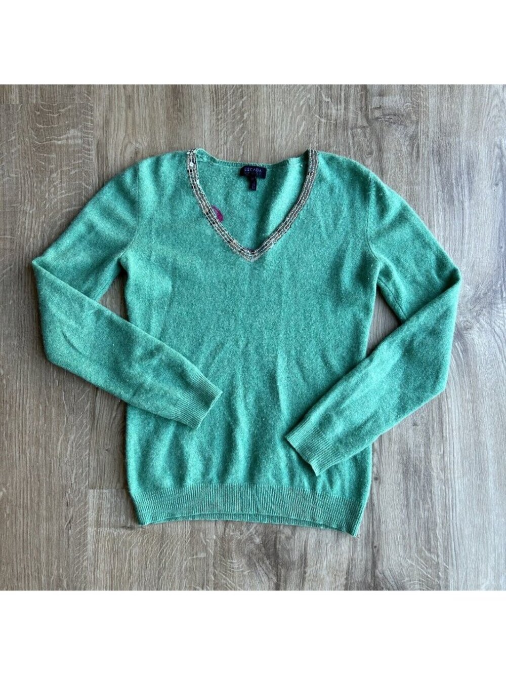 Escada Sport Top Green Cashmere Pullover Sweater Top Beaded Neck Size Medium